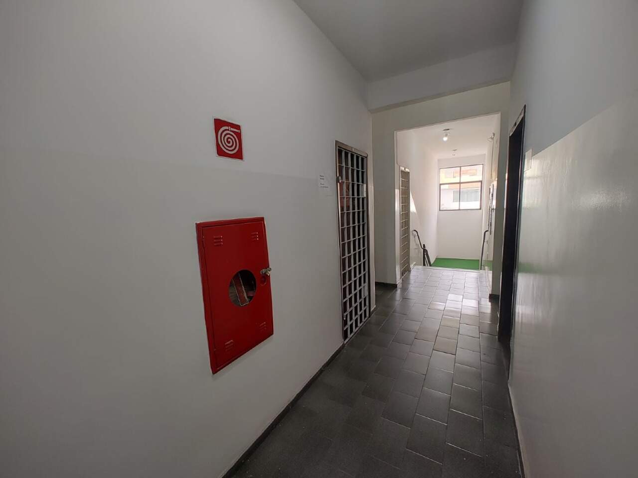 Sala à venda no Barreiro: Sala à venda - Barreiro, - Belo Horizonte