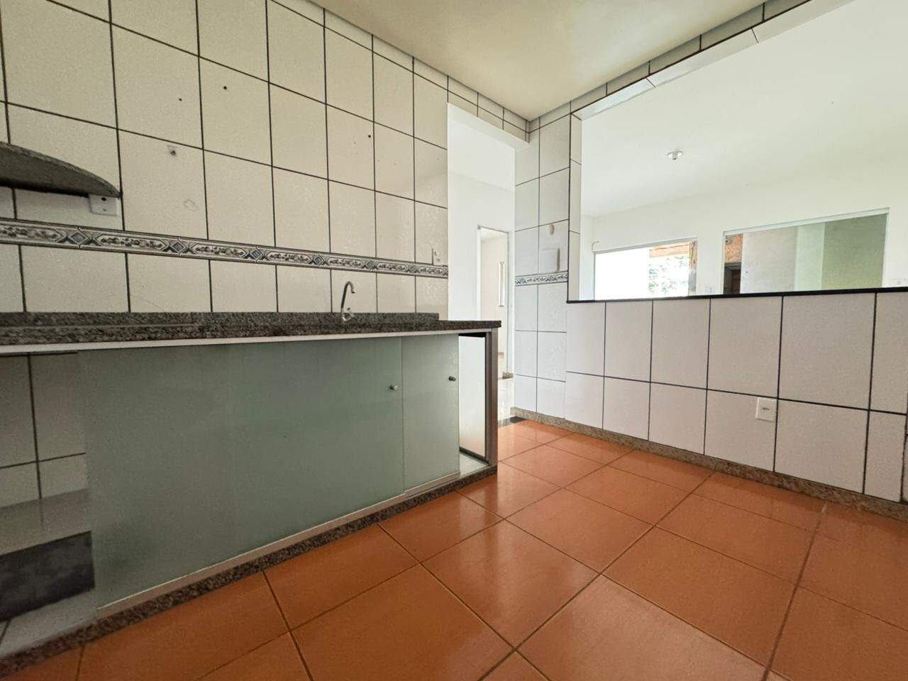 Casa Comercial para aluguel no Ernesto do Nascimento: Casa Comercial para aluguel - Mangueiras, - Belo Horizonte