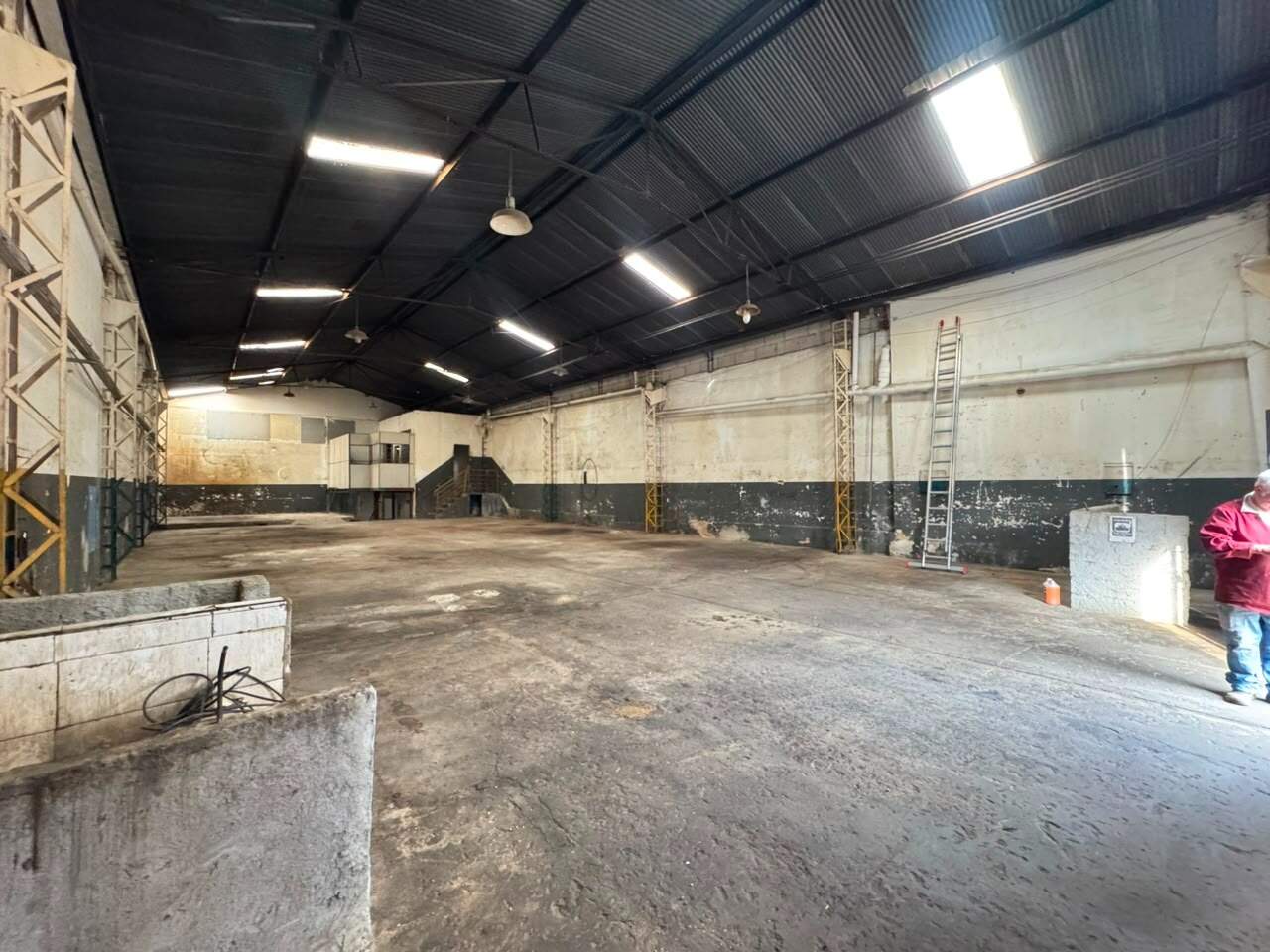 Galpão para aluguel no Jardim Industrial: Galpão para aluguel - Jardim Industrial, - Contagem