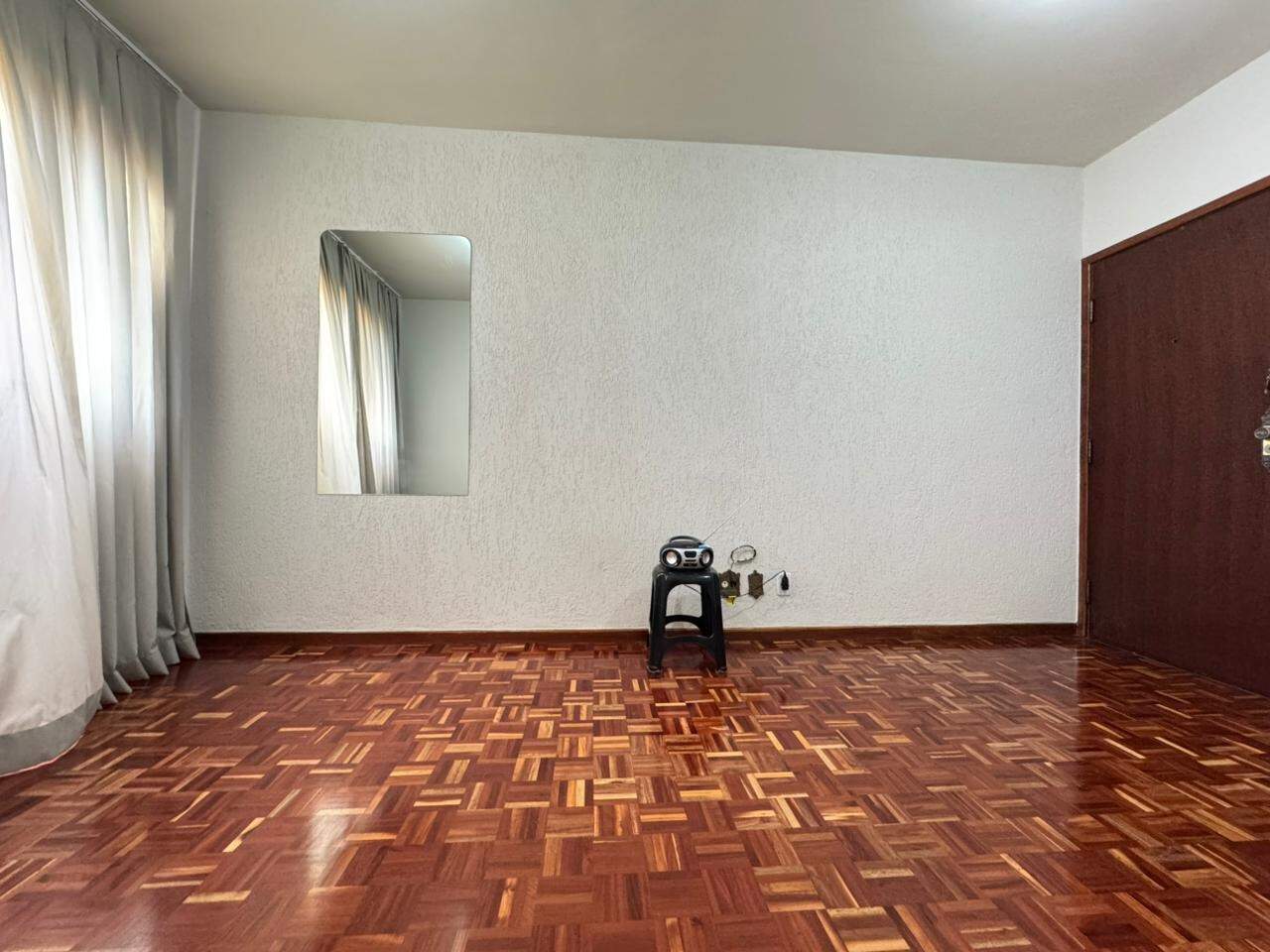 Apartamento à venda no Santa Helena: Apartamento à venda 03 Quartos no bairro Santa Helena, região do Barreiro