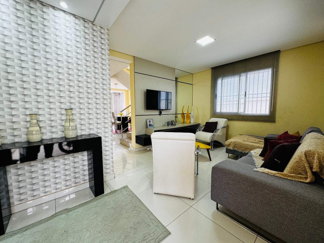 Casa à venda no Itaipu: Casa á venda, 03 Quartos sendo 01 suíte, no bairro Itaipu, região do Barreiro
