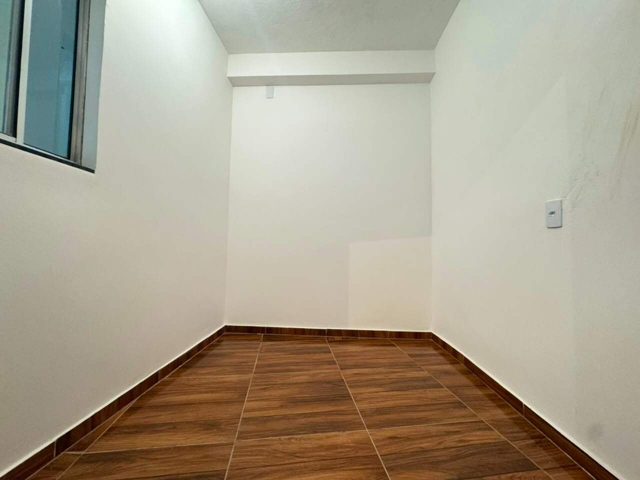 Casa para aluguel no Marilândia: Casa para alugar, 02 Quartos no bairro Marilândia, região de Ibirité