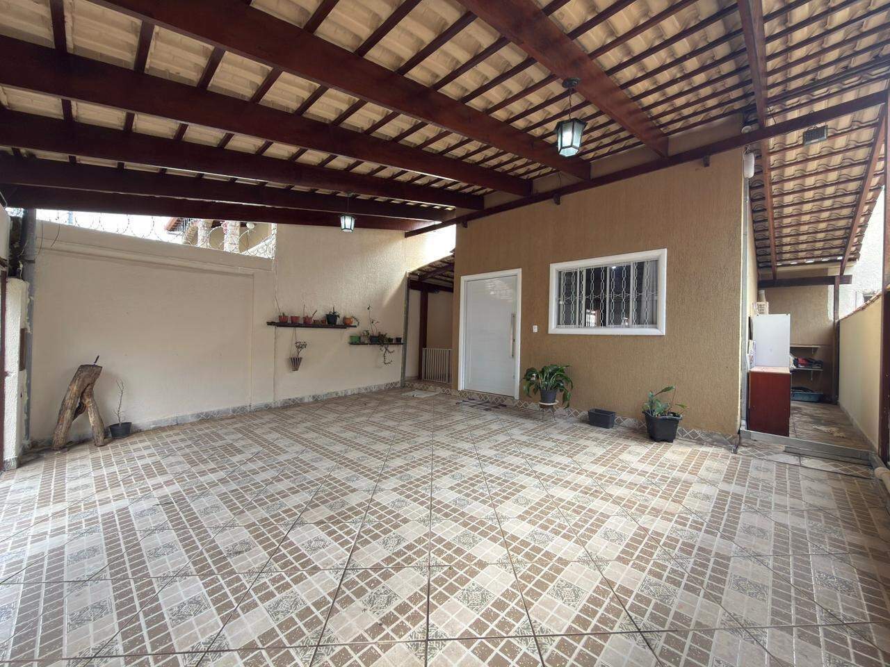 Casa à venda no Miramar