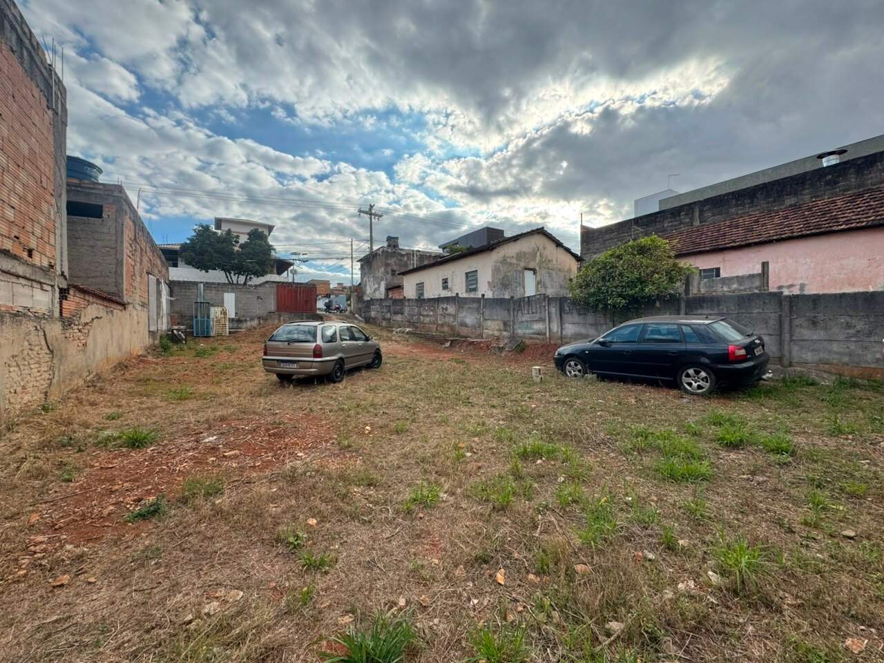 Lote-Área-Terreno para aluguel no Miramar: Lote-Área-Terreno para aluguel - Miramar, - Belo Horizonte