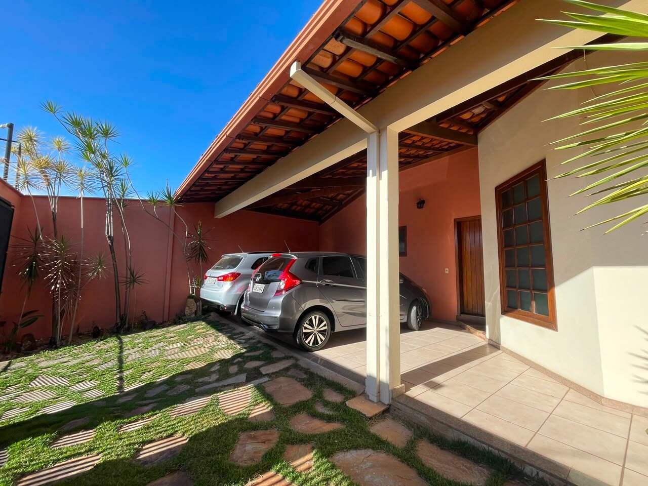 Casa à venda no Tirol: Casa à venda - Tirol, 5 quartos - Belo Horizonte