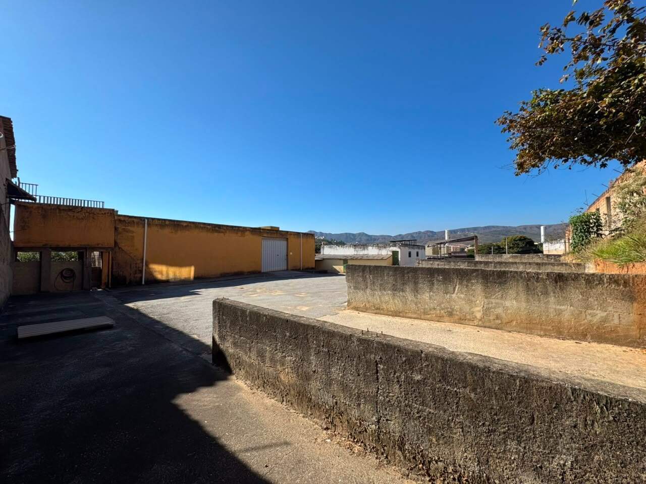 Lote-Área-Terreno para aluguel no Castanheira: Lote-Área-Terreno para aluguel - Castanheira, - Belo Horizonte