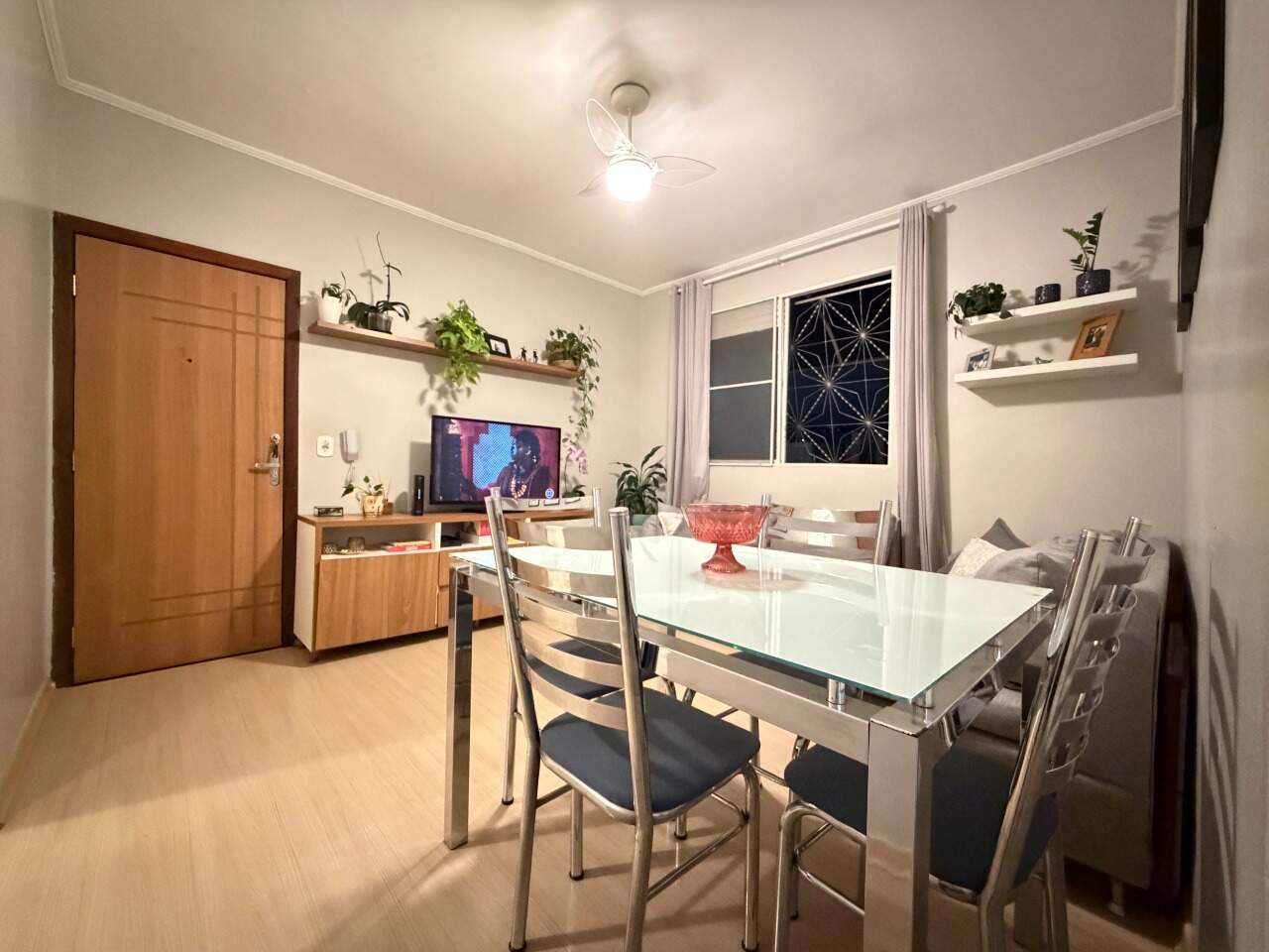 Apartamento à venda no João Paulo II: Apartamento à venda, 02 Quartos, no bairro João Paulo II região do Barreiro.