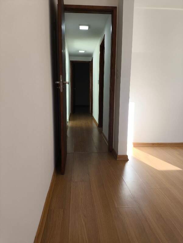 Apartamento à venda no Barreiro: Apartamento à venda 03 Quartos, sendo 01 suíte e closet no bairro Diamante região do Barreiro.