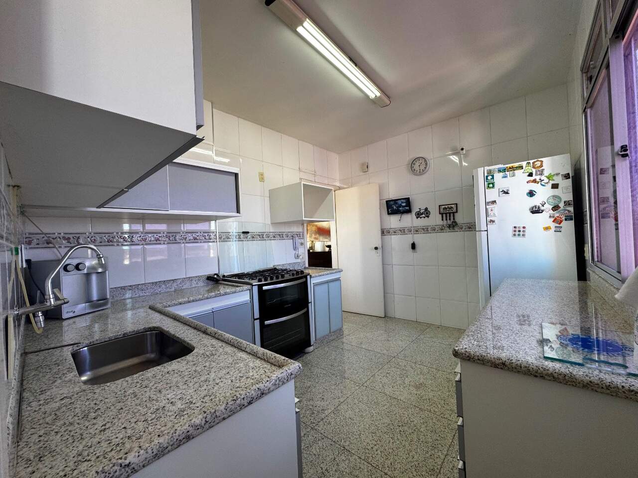 Apartamento à venda no Barreiro: Apartamento à venda, 03 Quartos, no bairro Barreiro, região do Barreiro.