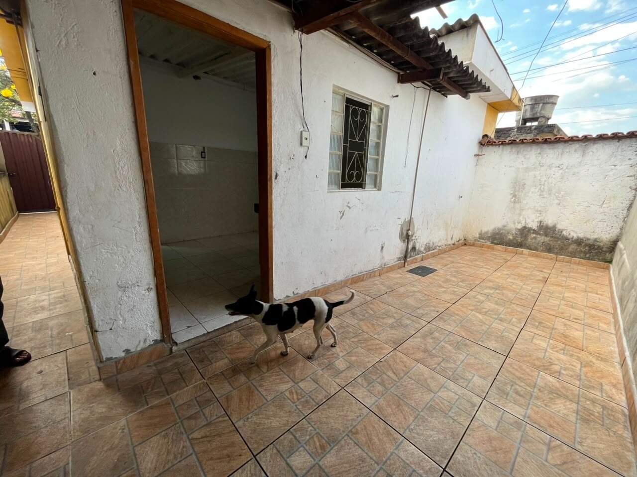 Casa para aluguel no Brasil Industrial: Casa para alugar, 03 Quartos sendo 01 suíte, no bairro Brasil Industrial região do Barreiro.