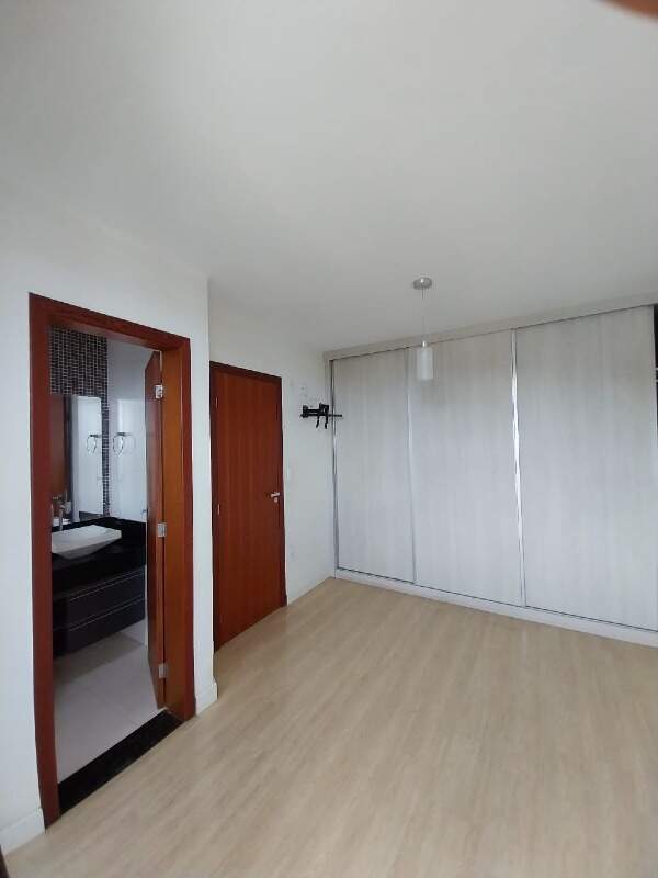 Cobertura para aluguel no Barreiro: Cobertura para locação, 03 Quartos sendo 01 suíte e 03 Vagas, no bairro Barreiro. 