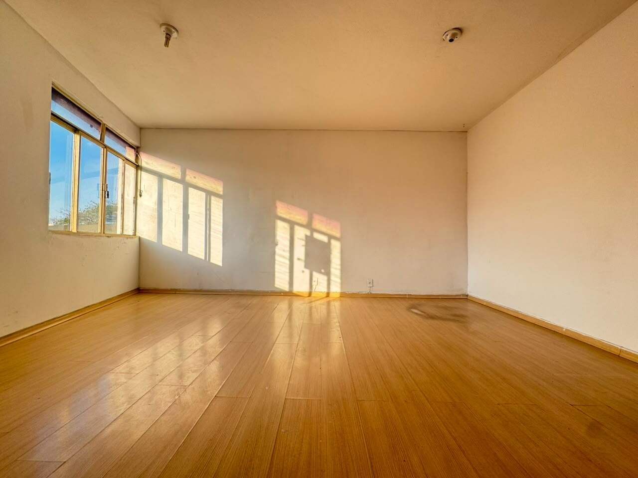 Sala para alugar no Barreiro