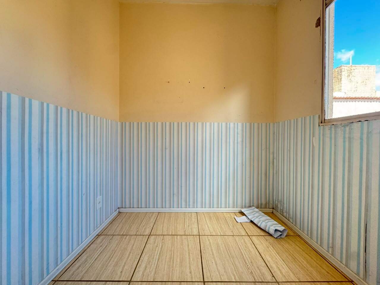 Apartamento para aluguel no Flávio De Oliveira: Apartamento para alugar, 02 Quartos e 01 vaga, no bairro Flávio de Oliveira região do Barreiro.