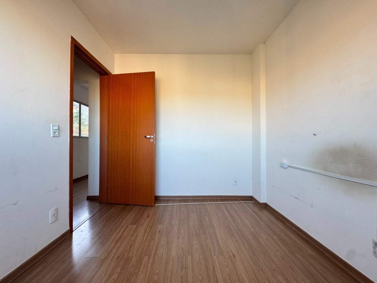 Apartamento para aluguel no Milionários: Apartamento para alugar, 02 Quartos no Bairro Milionários região do Barreiro.