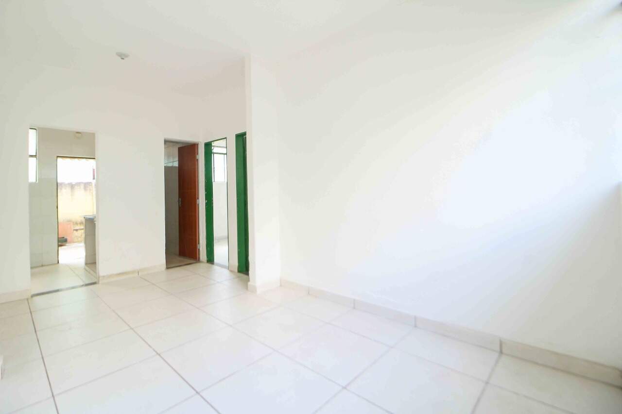 Casa Geminada para alugar no Tirol