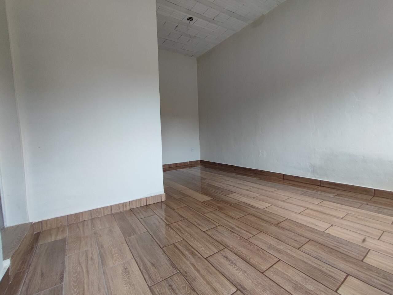 Sala para aluguel no Centro: Sala para aluguel - Centro, - Mário Campos