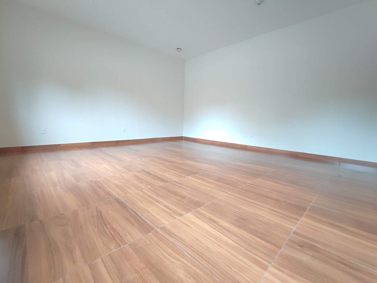 Sala para aluguel no Centro: Sala para aluguel - Centro, - Mário Campos