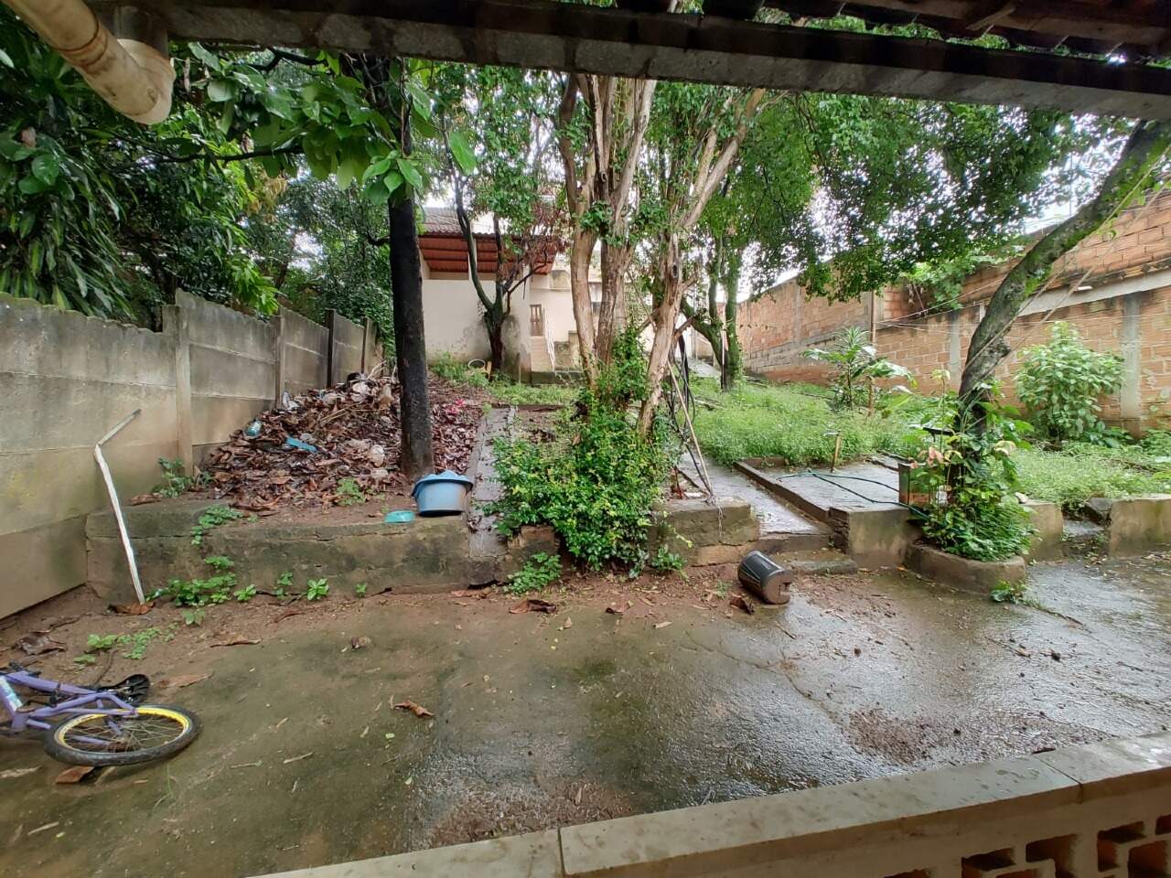 Casa à venda no Santa Cecília: Casa à venda - Santa Cecília, 2 quartos - Belo Horizonte