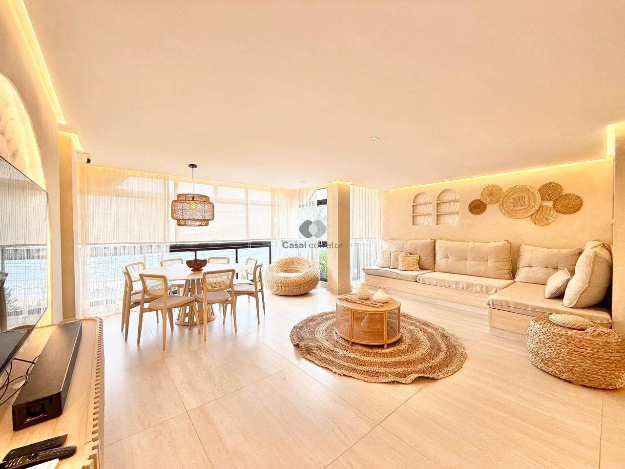 Apartamento à venda no ENSEADA AZUL: Apartamento 4 quartos à venda na Enseada Azul Guarapari Es.