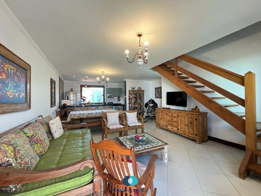 Casa à venda no Nova Guarapari: Apartamento à venda no Centro de Guarapari Es.