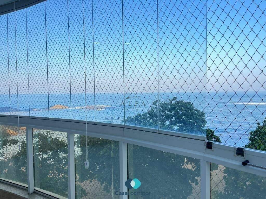 Apartamento à venda no Centro: Apartamento à venda no Centro de Guarapari Es.