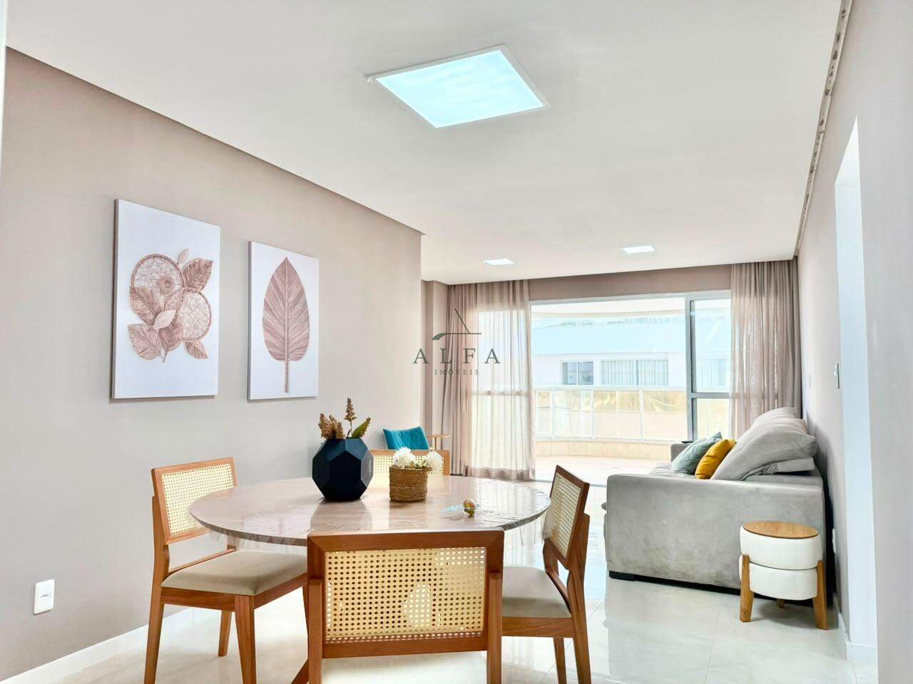 Apartamento à venda no ENSEADA AZUL: APARTAMENTO VISTA MAR À VENDA EM NOVA GUARAPARI, GUARAPARI - ES