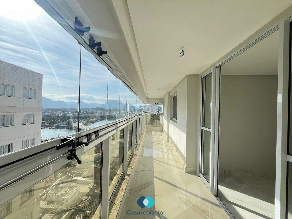 Apartamento à venda no Centro: Apartamento a venda no Centro de Guarapari Es.