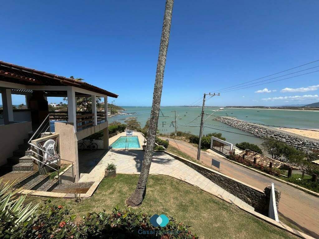 Casa à venda no MEAÍPE: Casa a venda em Meaipe, Guarapari Es.