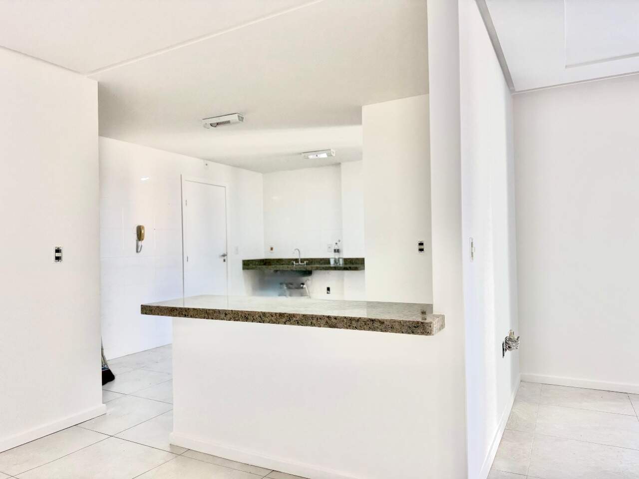 Apartamento à venda no ENSEADA AZUL: 