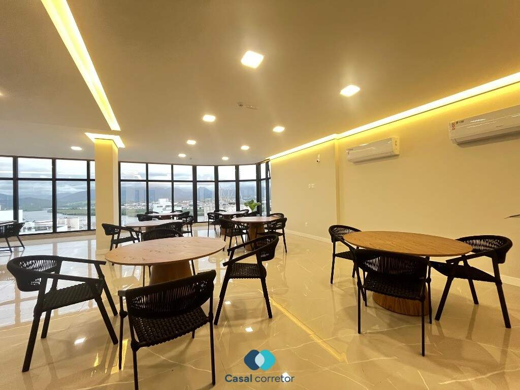 Apartamento à venda no Centro: 2024/10/8d315db70c378c06156af438301296e9.jpg