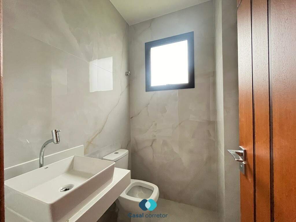 Casa à venda no ITAPEBUSSU: 2024/11/e961e63f9f037af8f876a458ea305711.jpg