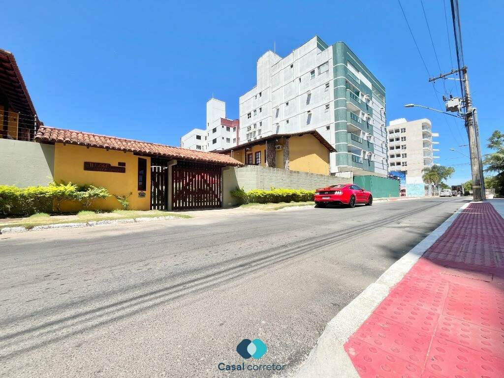 Casa à venda no ENSEADA AZUL: Casa em condomínio à venda na Enseada Azul, Guarapari Es.