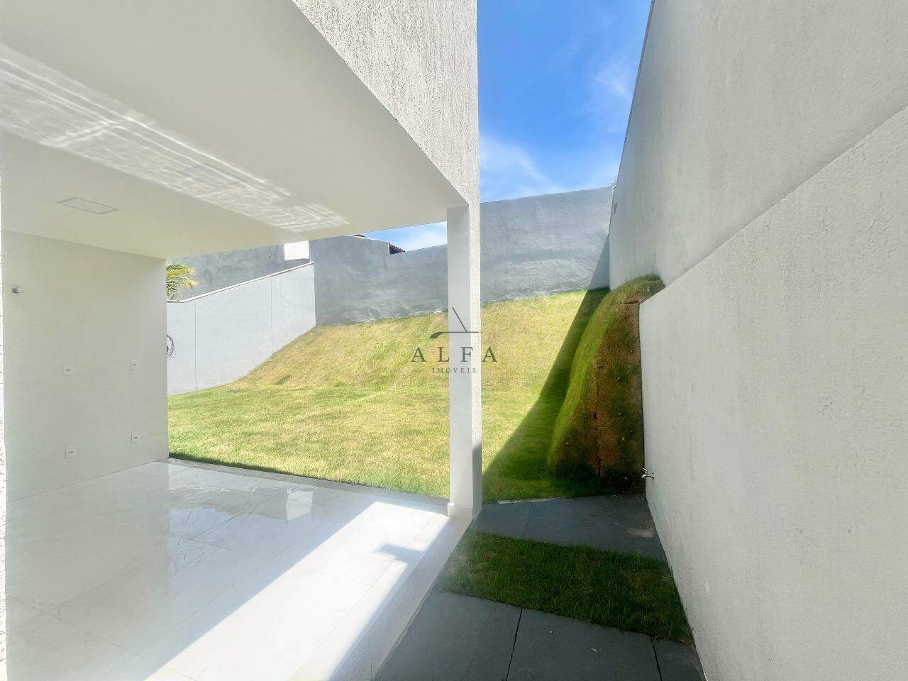 Casa à venda no Nova Guarapari: Casa de 3 quartos à venda em Nova Guarapari Es.