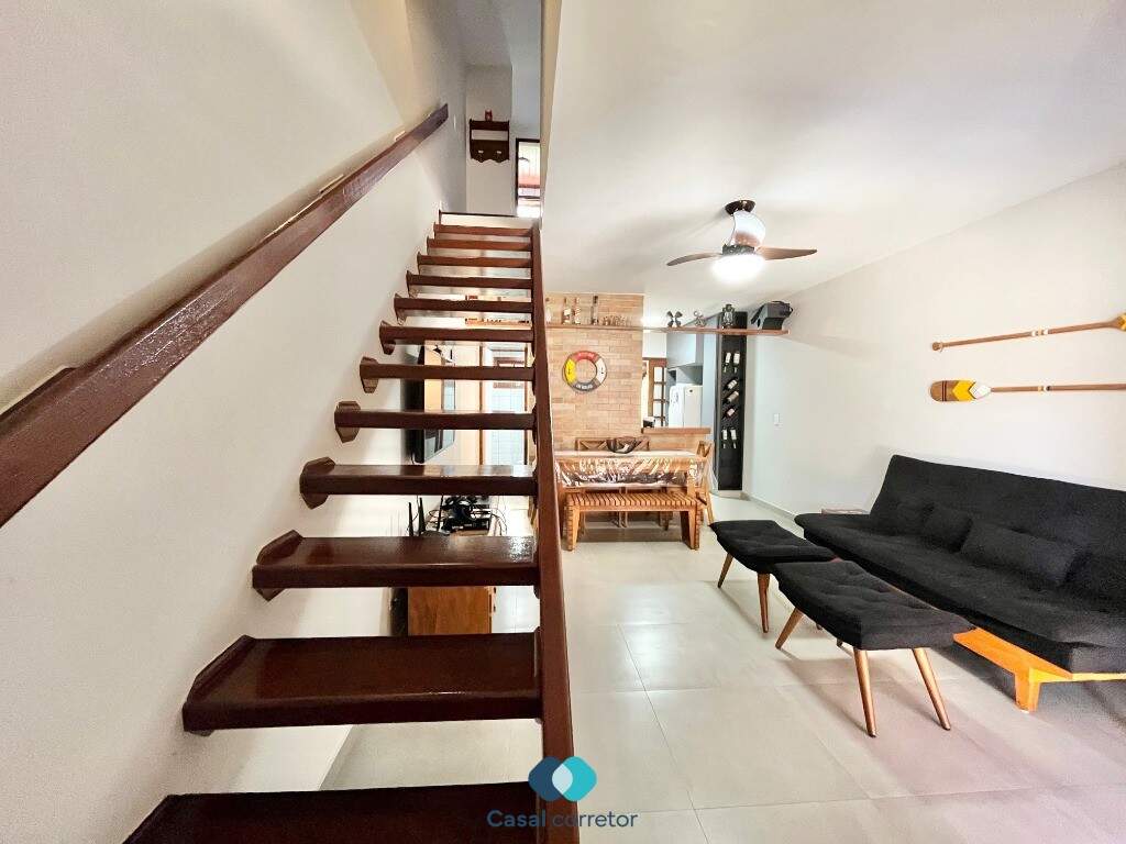 Casa à venda no ENSEADA AZUL: Casa em condomínio a venda na Enseada Azul, Guarapari Es.