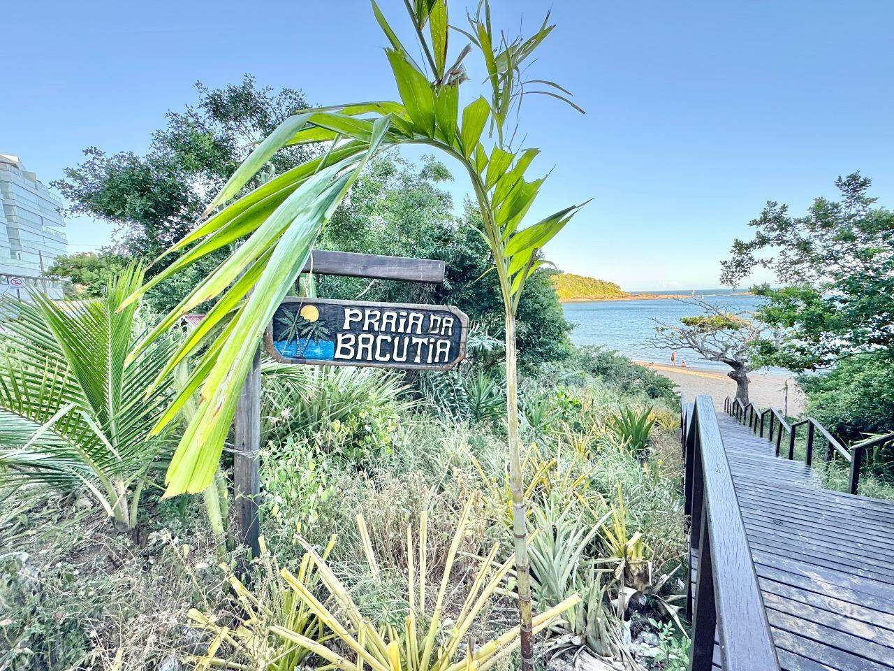 Apartamento à venda no ENSEADA AZUL: Apartamento de 4 quartos à venda na Enseada Azul, Guarapari Es.
