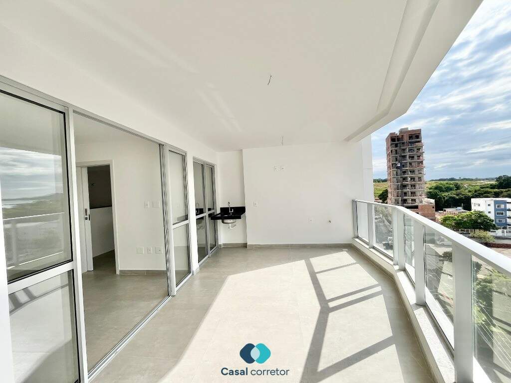 Apartamento à venda no Praia do Morro: Apartamento à venda na Praia do Morro.