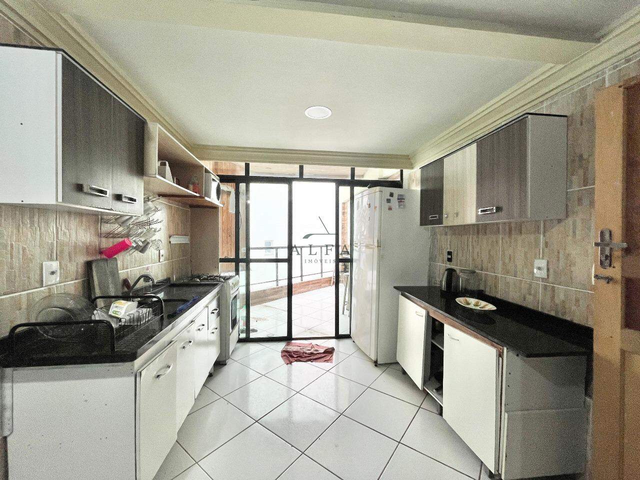 Apartamento à venda no ENSEADA AZUL: 
