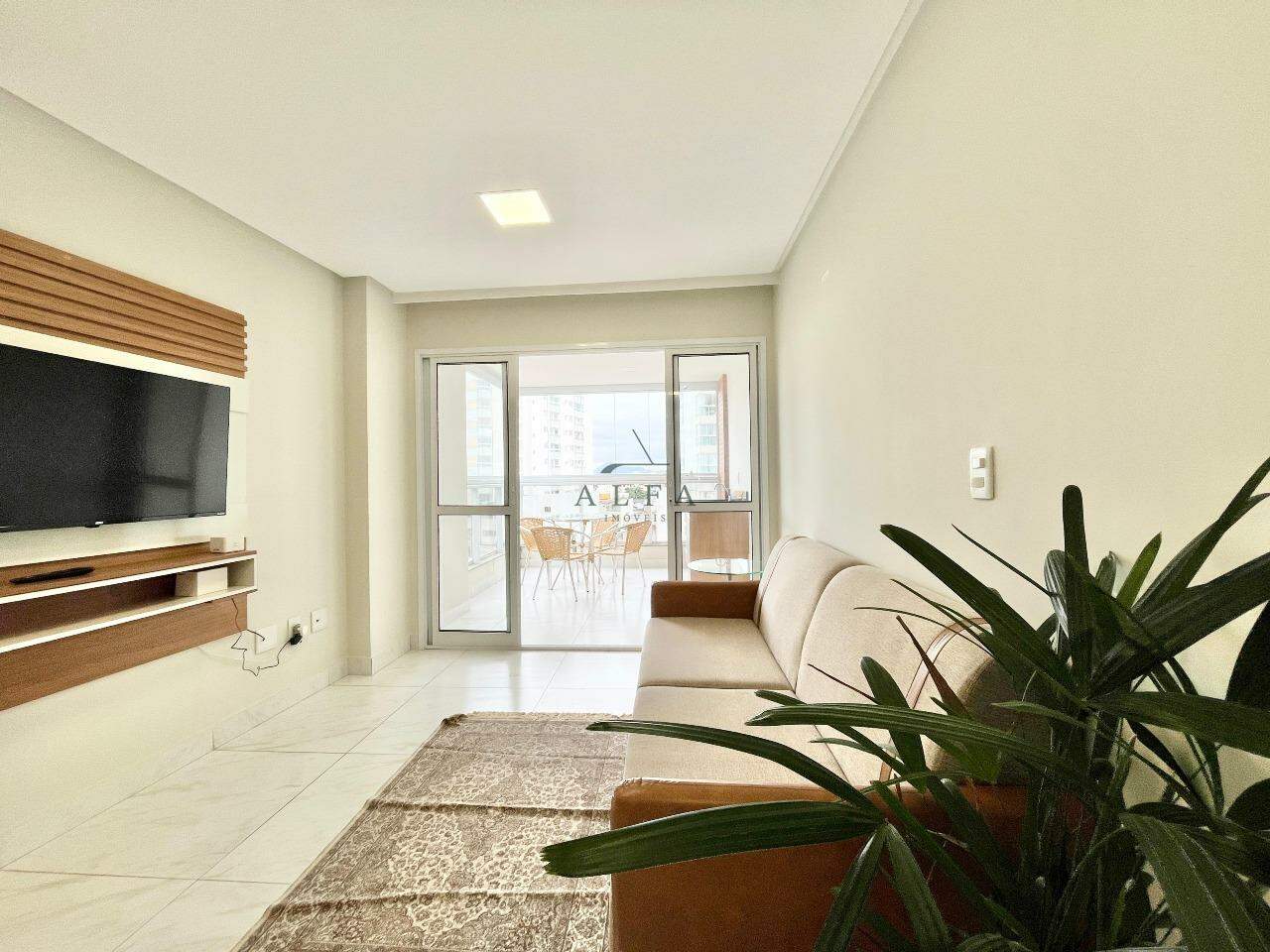 Apartamento à venda no MUQUIÇABA: Apartamento de 3 quartos à venda na Praia do morro, Guarapari Es.