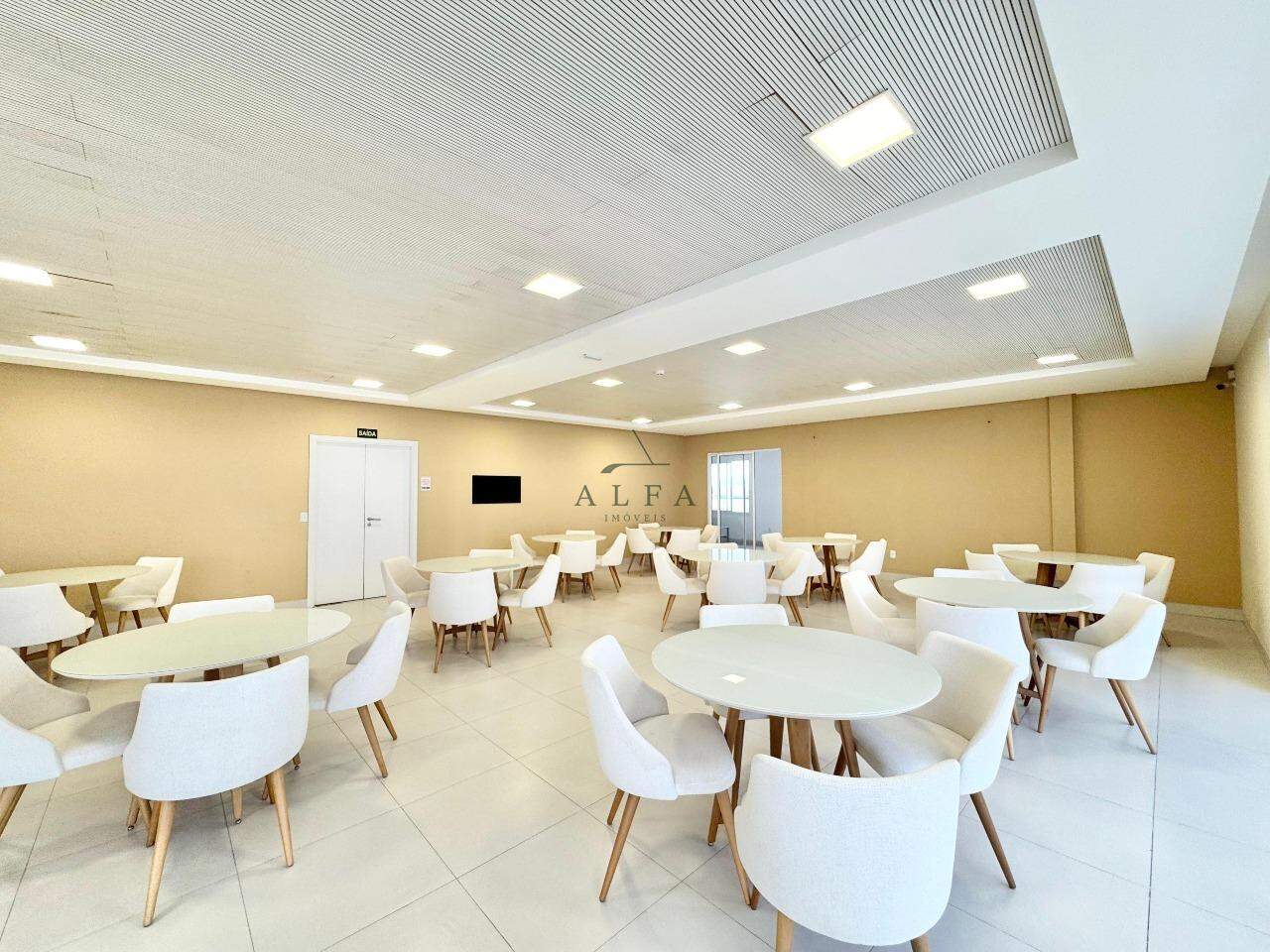 Apartamento à venda no Centro: Apartamento de 3 quartos à venda no Centro de Guarapari Es.