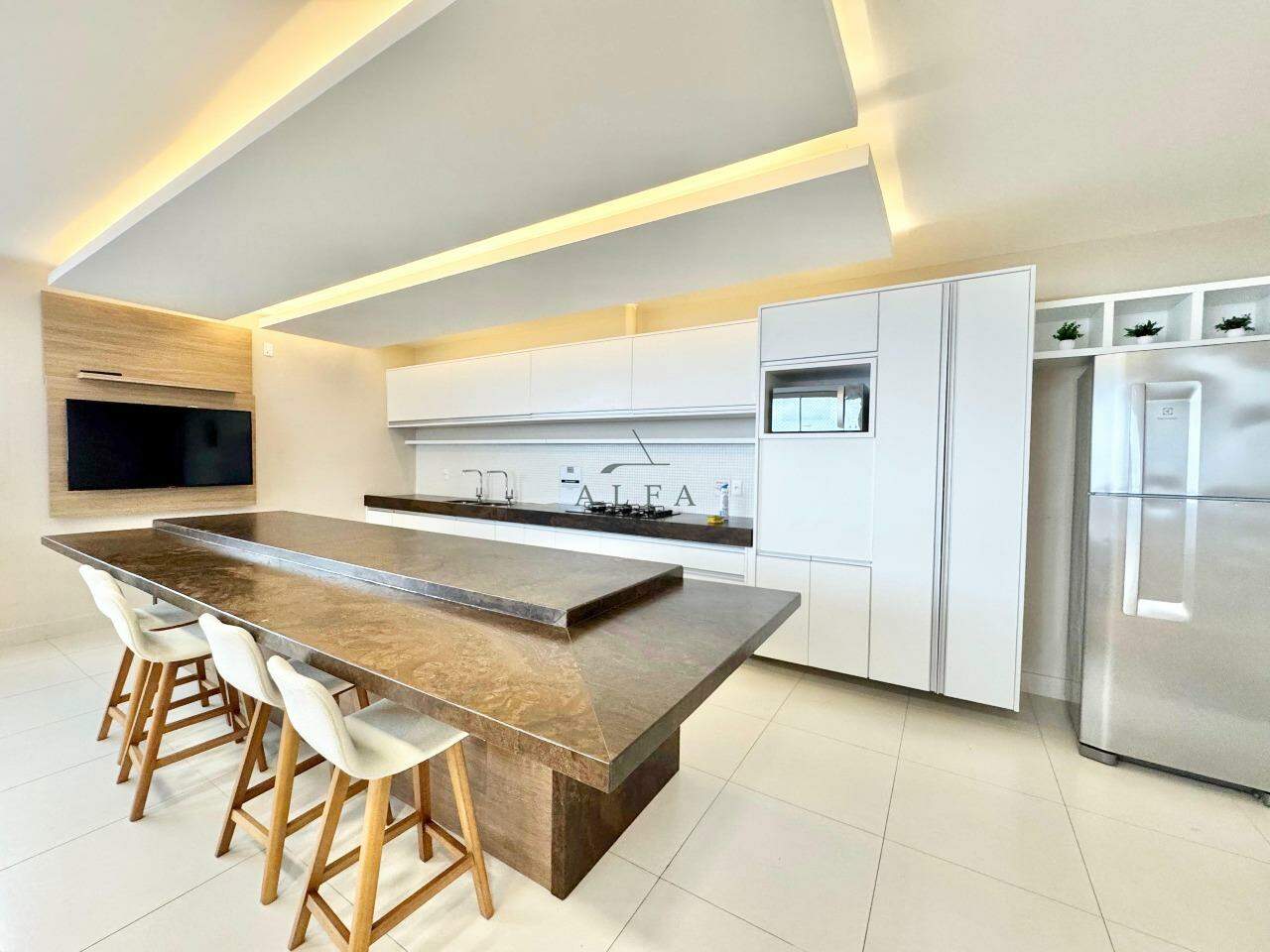 Apartamento à venda no Centro: Apartamento de 3 quartos à venda no Centro de Guarapari Es.