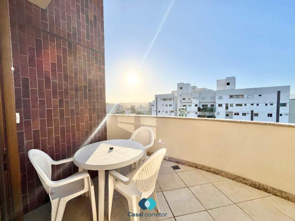 Apartamento à venda no ENSEADA AZUL: Apartamento a venda no Centro de Guarapari Es.