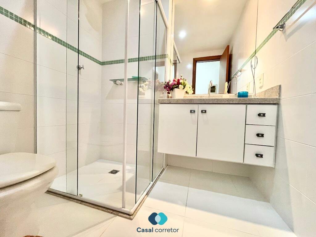 Apartamento à venda no ENSEADA AZUL: Apartamento à venda na Enseada Azul, Guarapari Es.