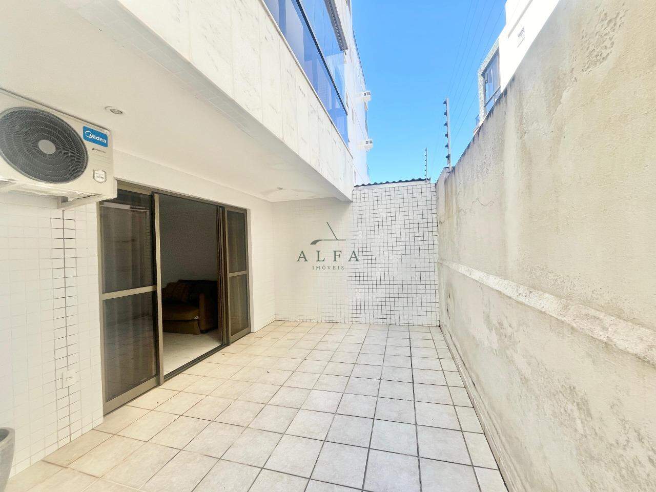 Apartamento à venda no ENSEADA AZUL: Apartamento de 3 quartos à venda na Enseada Azul, Guarapari Es.