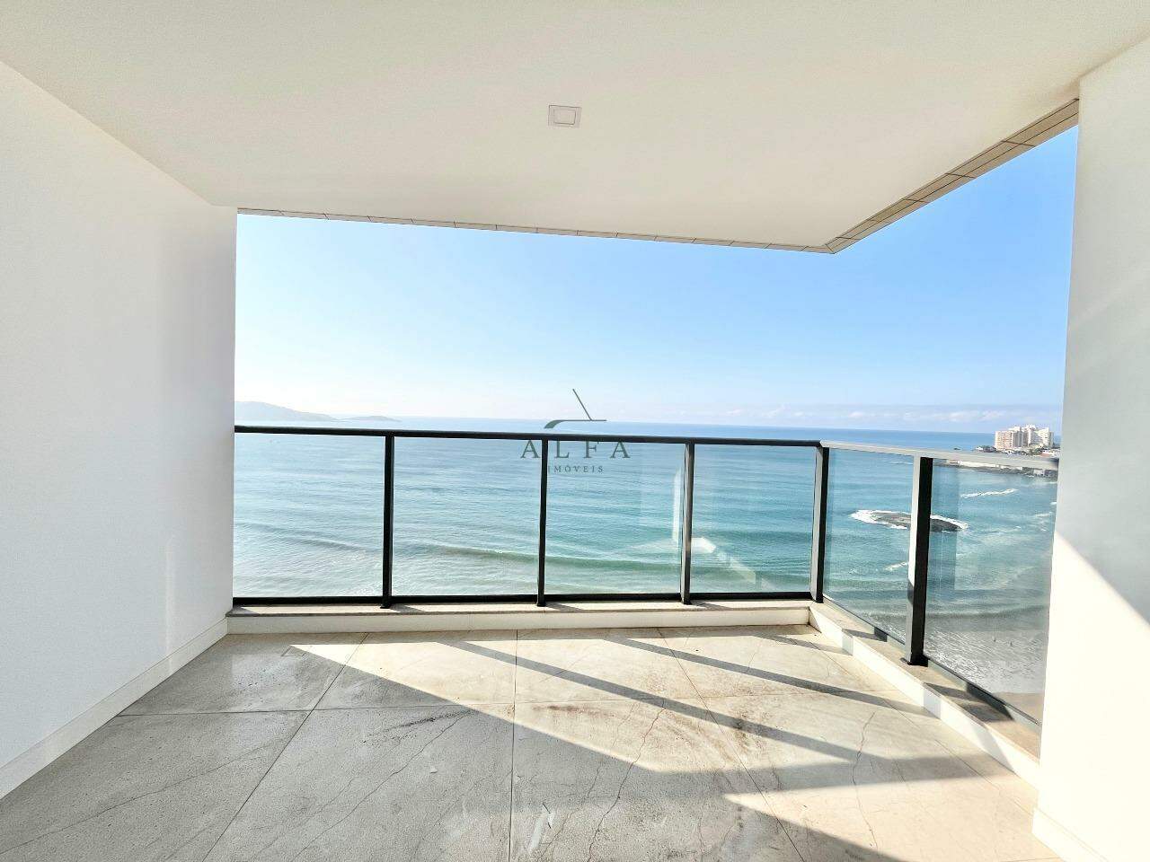 Apartamento à venda no Praia do Morro: Apartamento de 3 quartos à venda na Praia do Morro, Guarapari Es.
