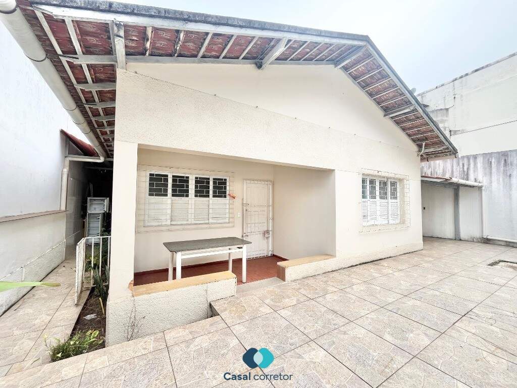Casa à venda no MUQUIÇABA: 2025/07/b61c68049e3a60efee41cf33f8bdfcc0.jpg