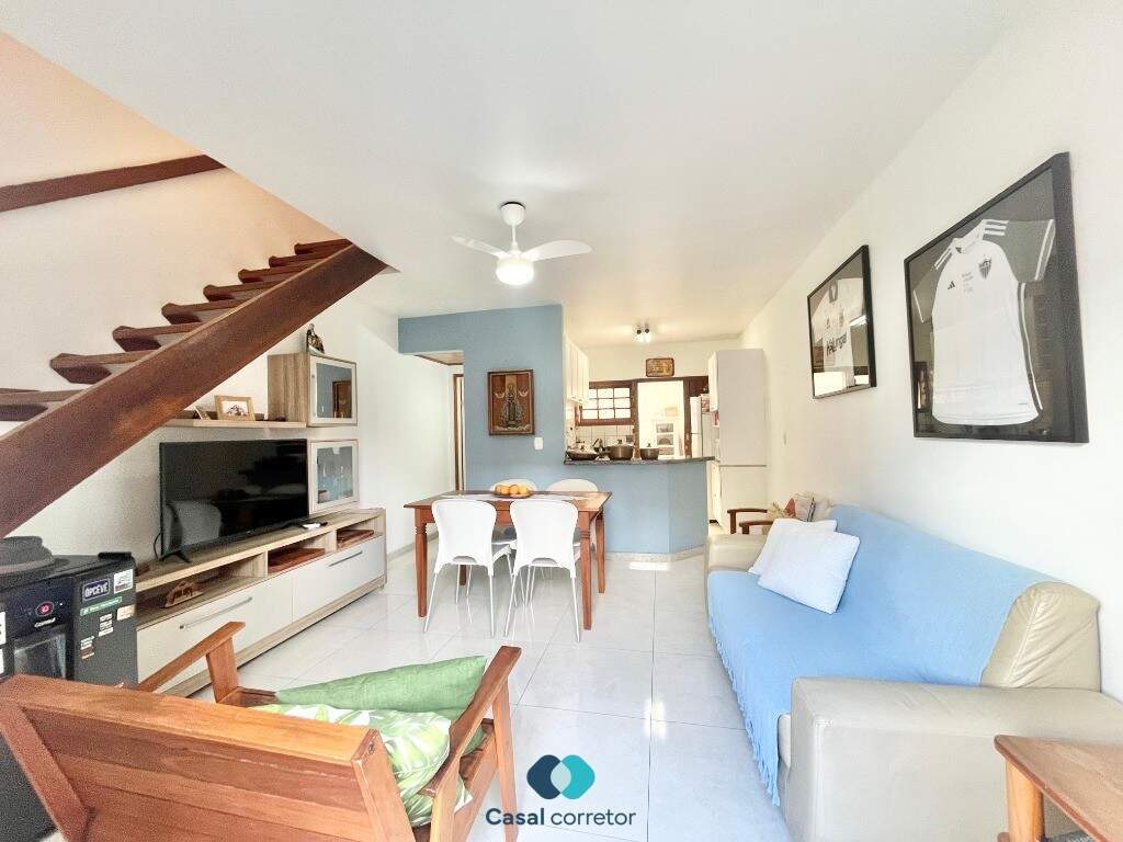 Casa à venda no ENSEADA AZUL: Casa em condomínio à venda na Enseada Azul, Guarapari Es.