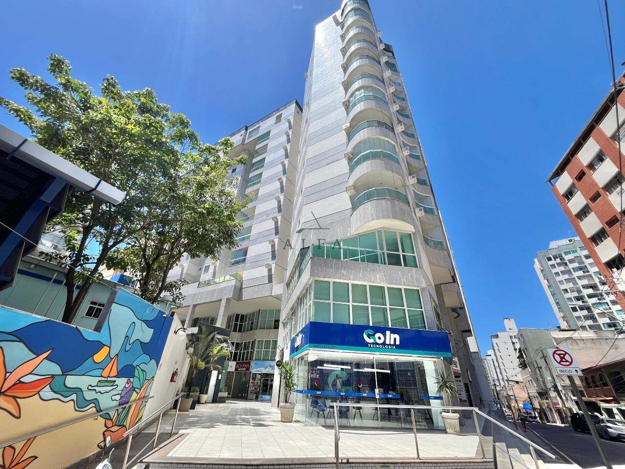 Apartamento à venda no Centro: Apartamento de 3 quartos à venda no Centro de Guarapari Es.