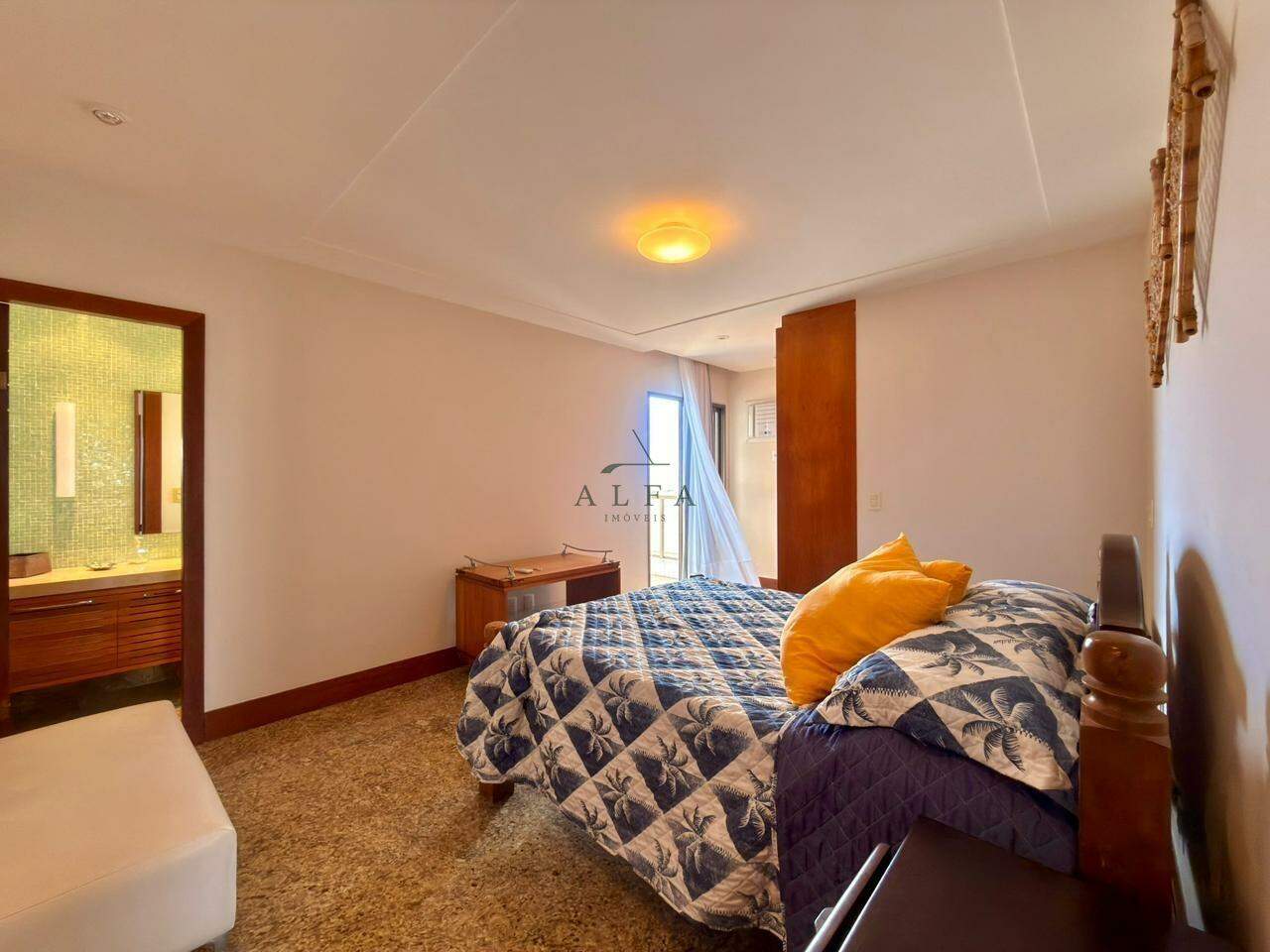 Apartamento à venda no ENSEADA AZUL: Cobertura de 3 quartos à venda na Enseada Azul, Guarapari Es.