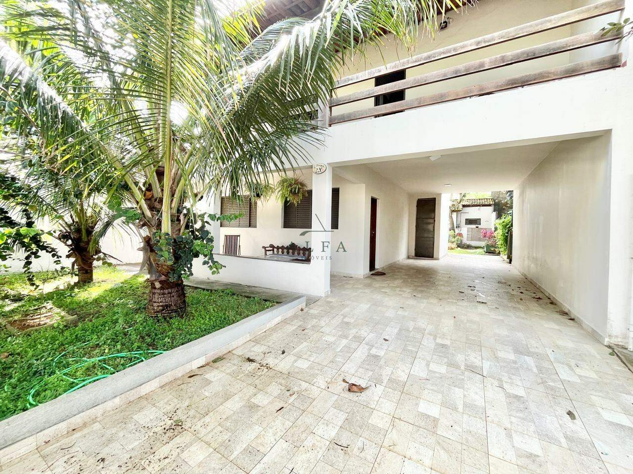 Casa à venda no ENSEADA AZUL: Casa de 3 quartos à venda na Enseada Azul, Guarapari Es.