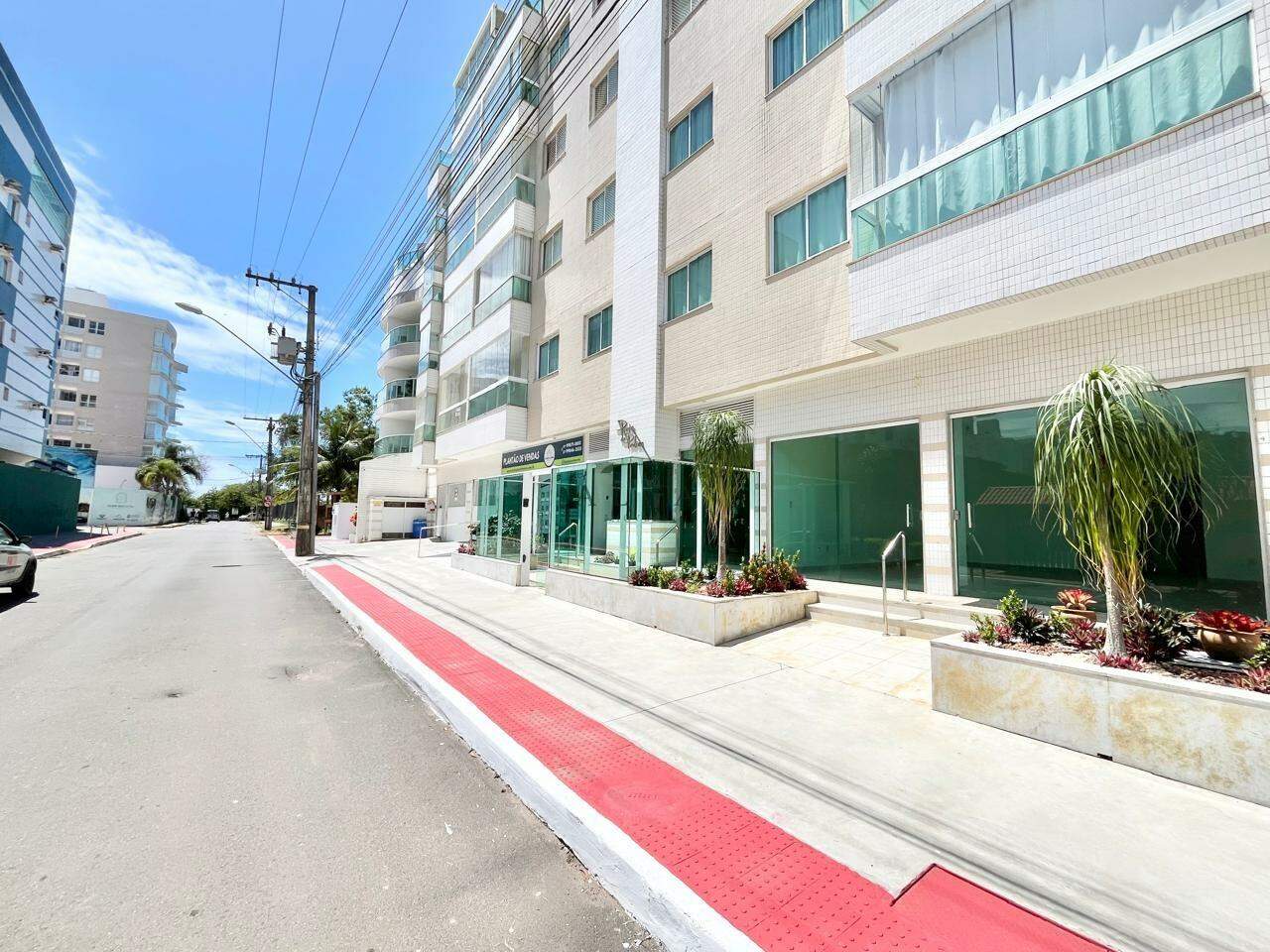 Apartamento à venda no ENSEADA AZUL: Apartamento de 3 quartos à venda na Enseada Azul, Guarapari Es.